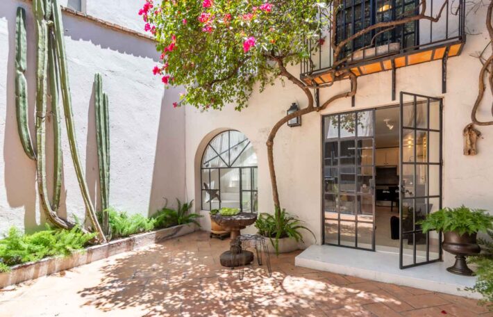 Casa Rojita