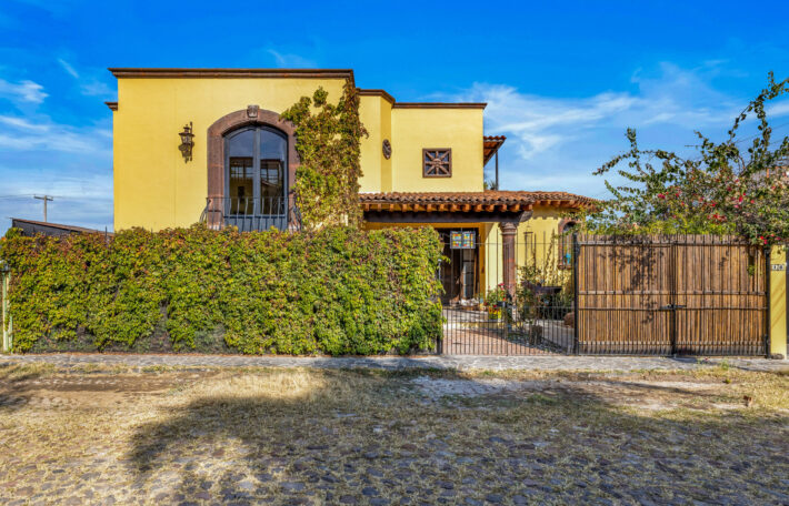 Casa Bella