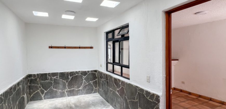 Casa Quebrada